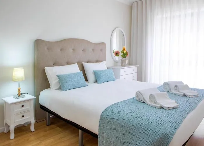 Belas Artes Apartment By Lovelystay OOporto