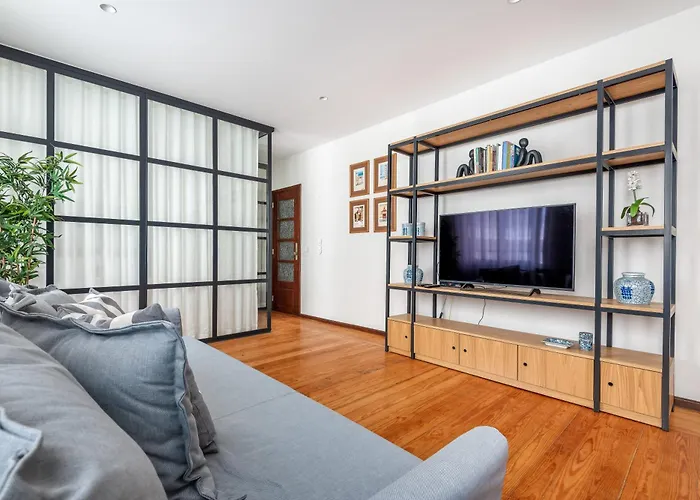Rivoli Apartments OOporto