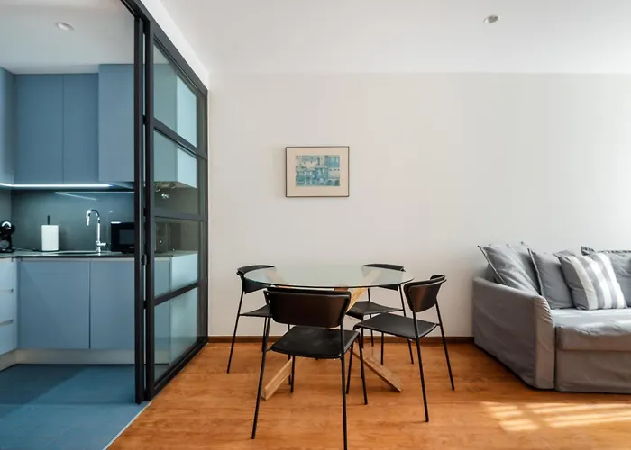 Rivoli Apartments OOporto
