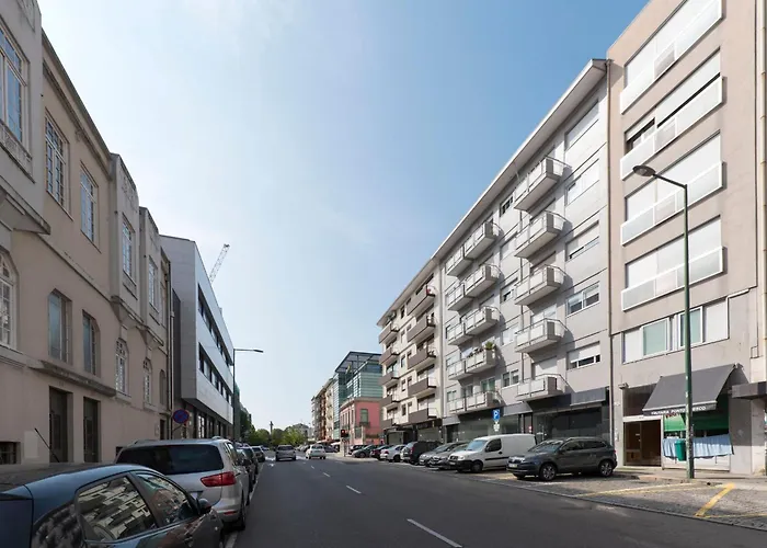 Lovelystay - Boavista Cozy Apartment OOporto