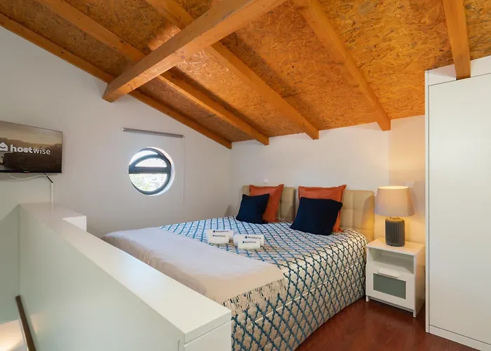 Host Wise - Impressive Restful Houses OOporto