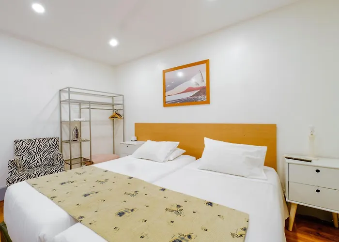 Apartamento À Francos Painting Artist 2 OOporto