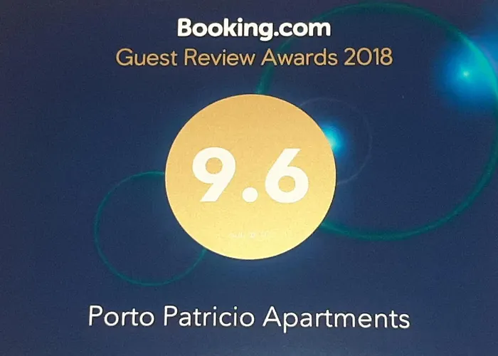 Porto Patricio Apartments