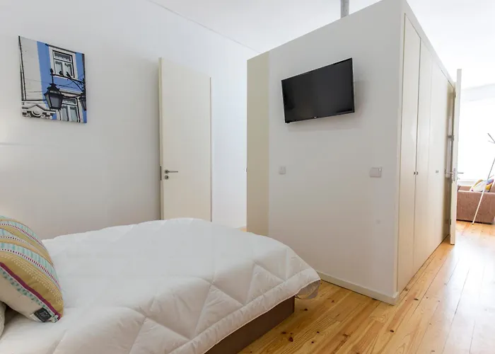 Downtown Porto Bonfim Studio Apt