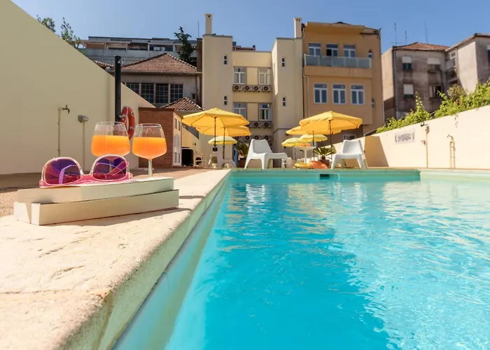 731 Costa Cabral Metro Residence OOporto