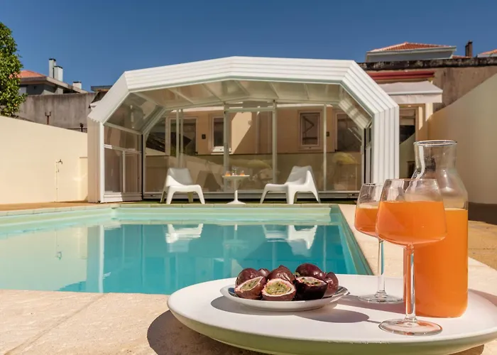 733 Costa Cabral Metro Residence OOporto
