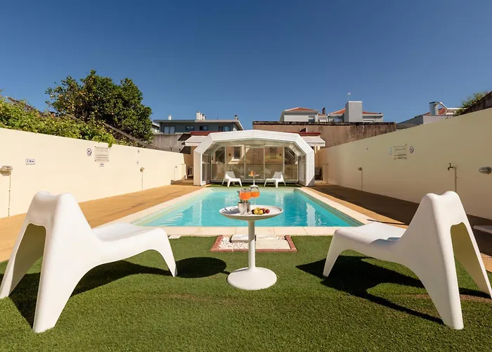 733 Costa Cabral Metro Residence OOporto