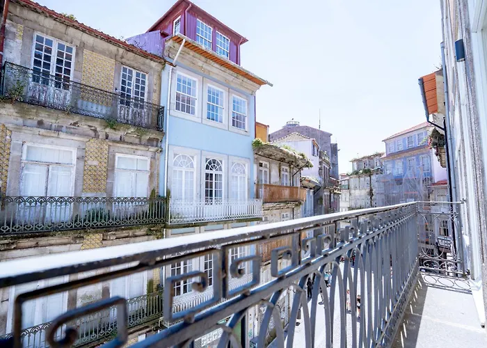 Authentic Porto Suites