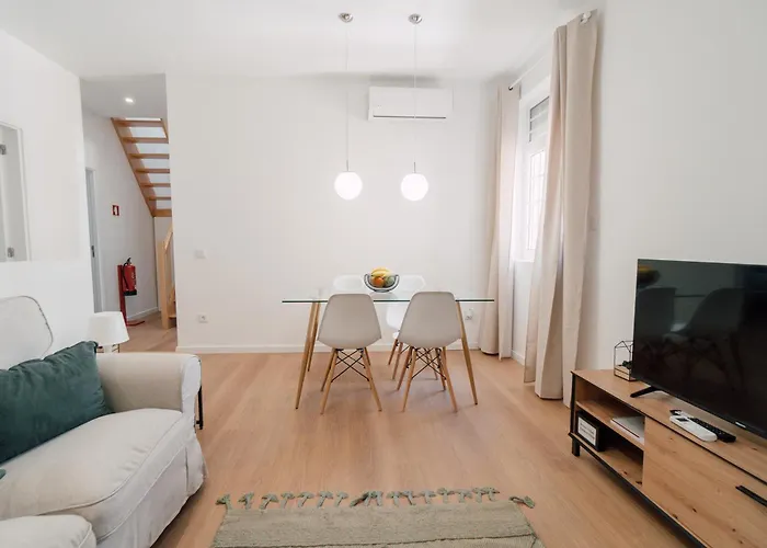 Oporto Yellow Villas