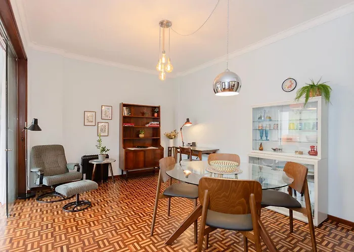 Liiiving In Porto - Vintage Design Apartment