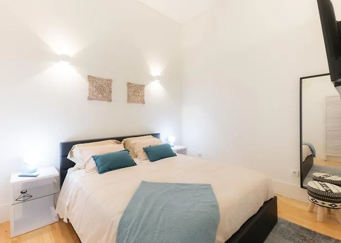 Seara Cristalina Apartments OOporto