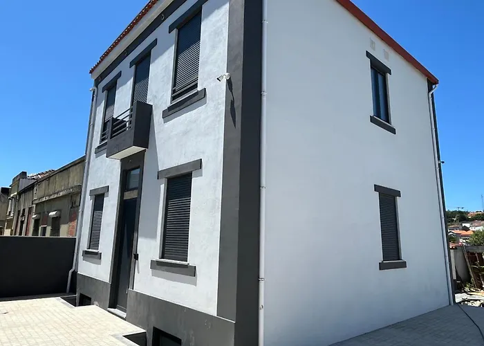 Ameixial Suites OOporto