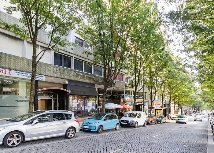2Br Wonder In The City Center By Lovelystay OOporto