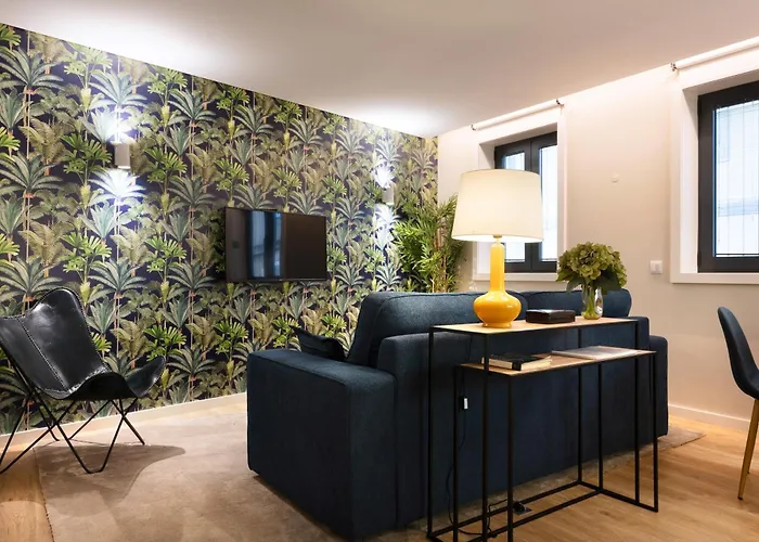 Palmeiras Apartment, by Bolhão Residences Porto