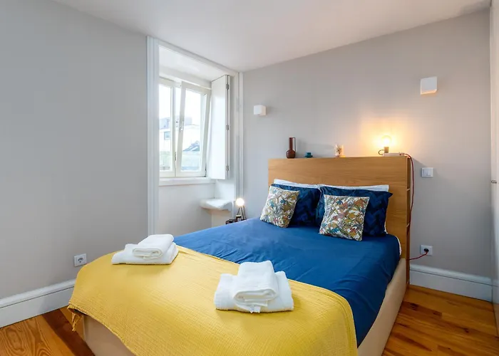A Window To Porto - Apartment In The Heart Of The City