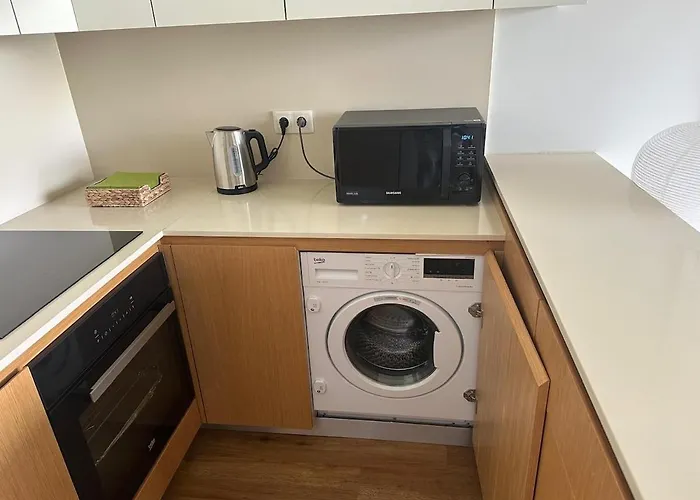Best - Apartment With Ac, Parking And Balcony OOporto