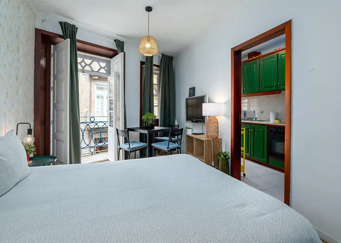 Apartamento Renovated Feb25 Clerigos Cozy Balcony With Self Check In OOporto