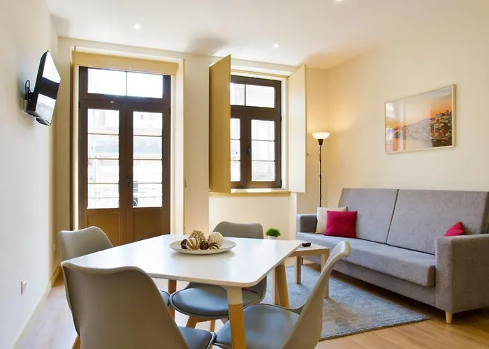 Aposentus - Cs Trindade Apartments OOporto