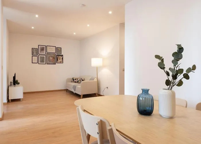 Apartamento Guestready - Warm And Inviting Flat With Balcony OOporto