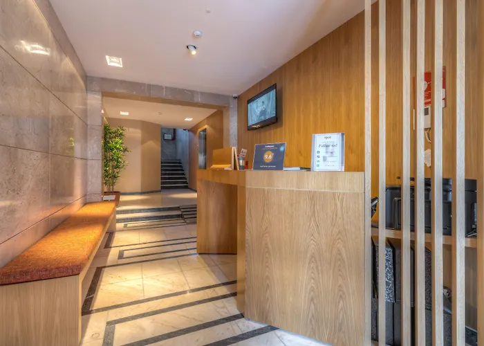 Spot Family Apartments OOporto