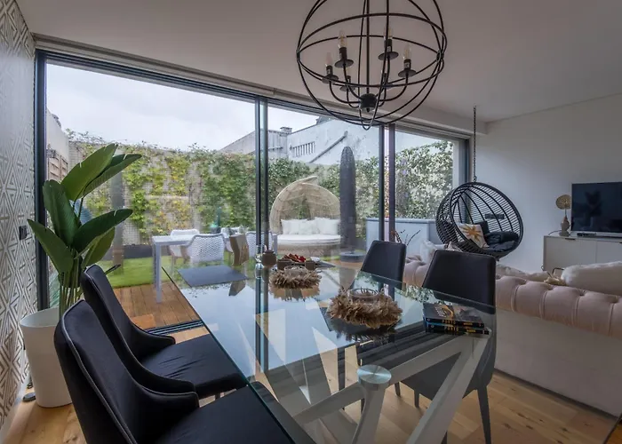 Oporto Diamond Luxe & Terrace Apartment