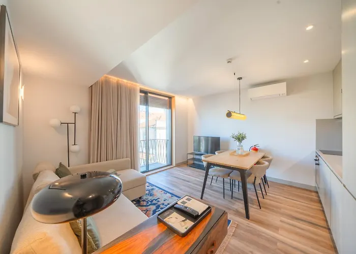 Apartamento Feel Porto Firmeza Coworking & Flats