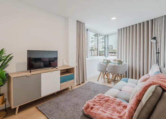 Opo Bolhao Flats By Destiny Houses OOporto
