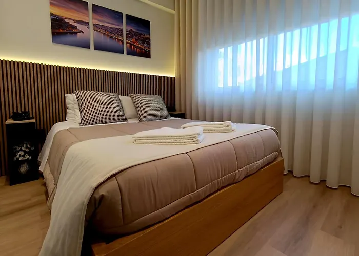 Feel Porto In Bolhao "Metro At Your Doorstep"