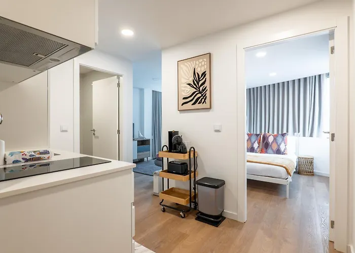Opo Bolhao Flats By Destiny Houses OOporto