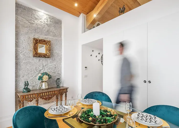 Downtown Historic Apartments Porto