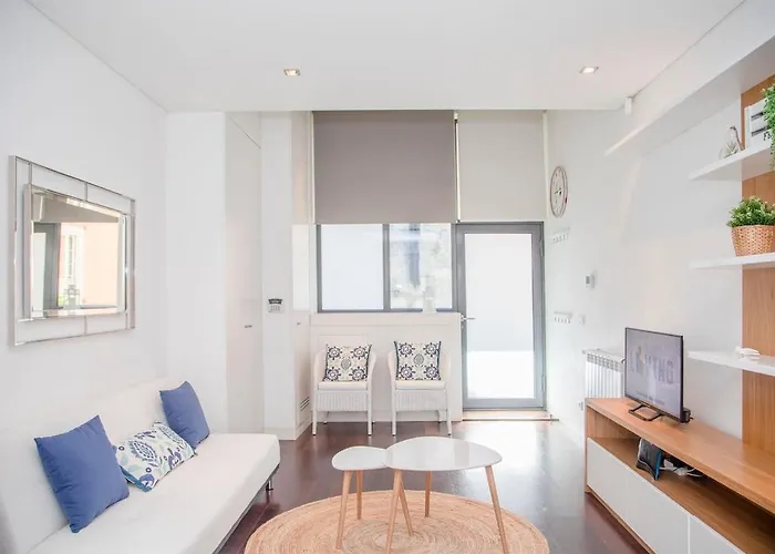 Liiiving in Porto - Carlos Alberto Apartment