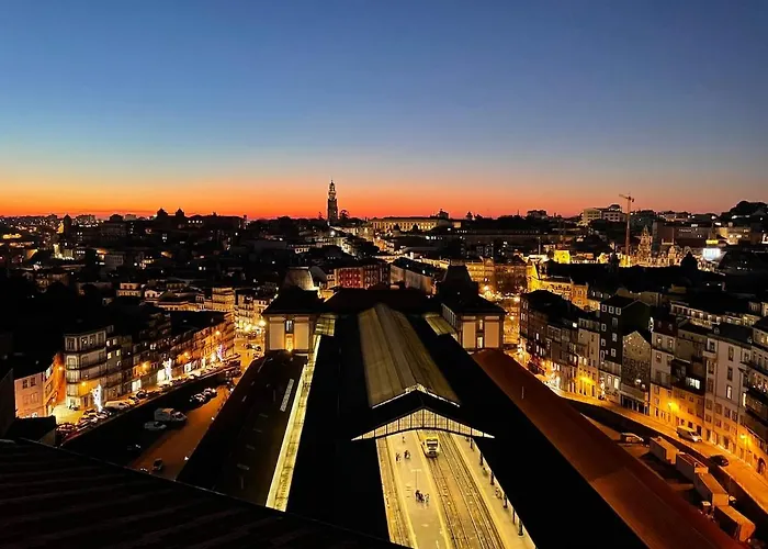 Get A Train And City View OOporto
