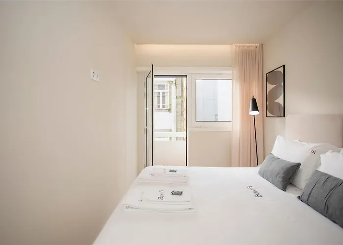 Liiiving In Porto - Uptown Pearl Apartment