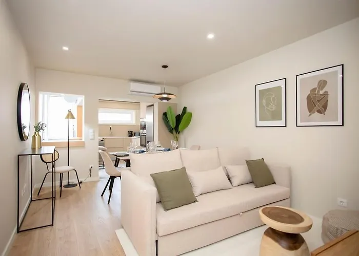 Liiiving In Porto - Uptown Pearl Apartment