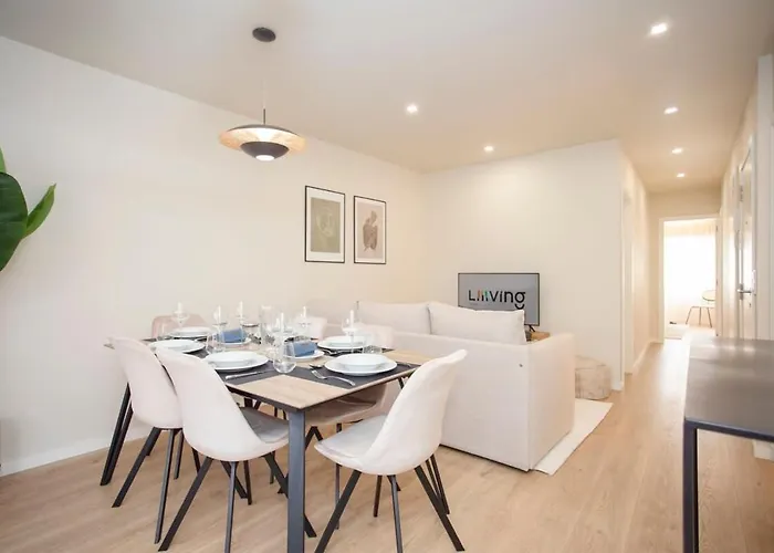 Liiiving In Porto - Uptown Pearl Apartment