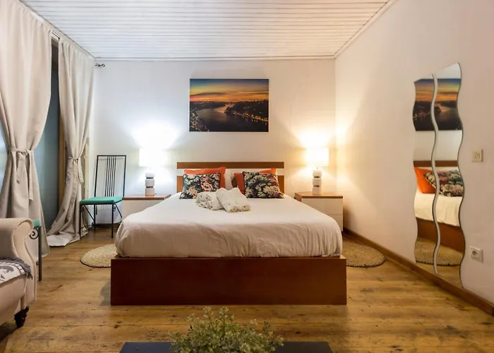 Guest H4U - Porto River View