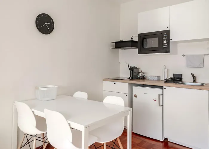 Studio 312 New Kitchen & Free Parking OOporto
