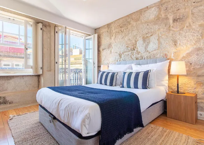 Lovelystay - Sao Domingos Apartment Porto