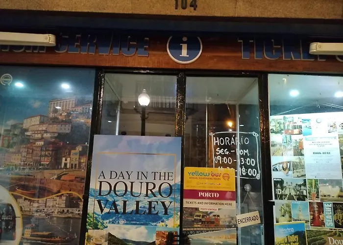 Porto Downtown Rua Das Flores