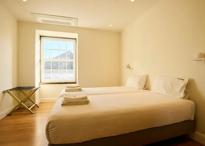 Flh Porto Clerigos Luxury Apartments
