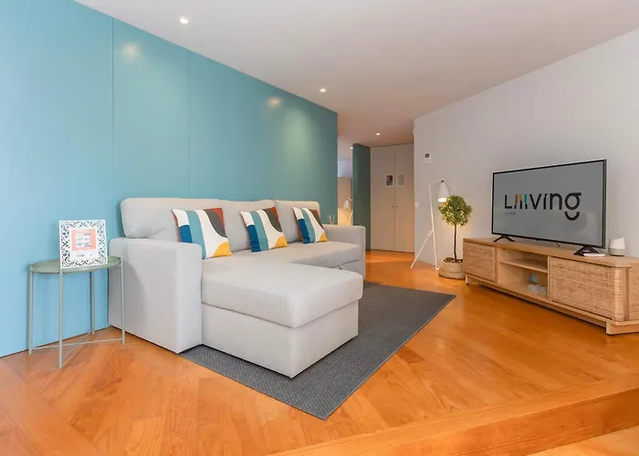 Santa Catarina Lively Apartment By Liiiving OOporto