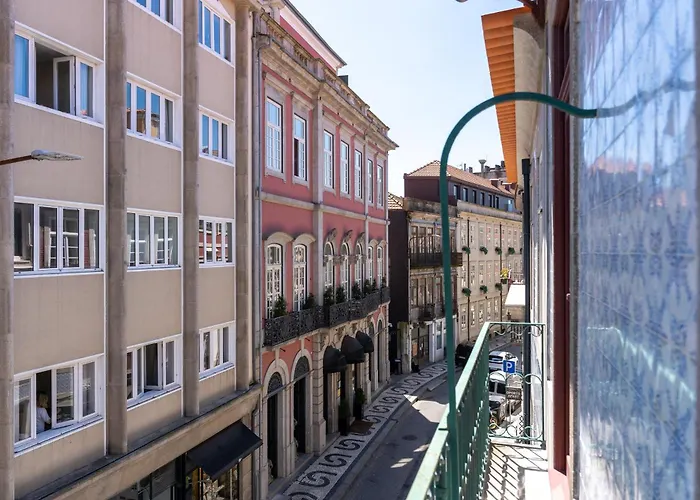 Uma Biscuit Factory Apartments Porto