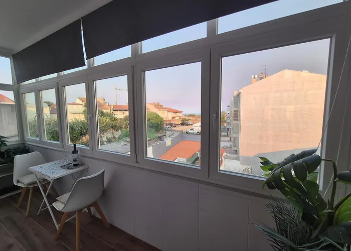 Com Conforto Na Lapa, Oporto