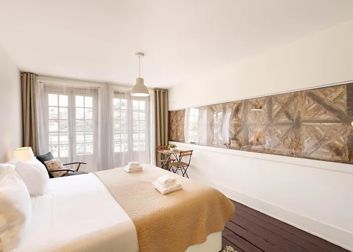 VIVA Porto Tile Studios