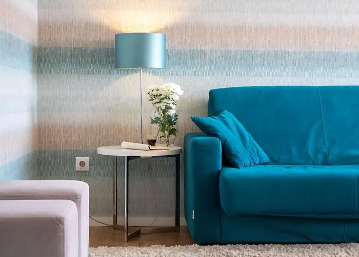 LovelyStay - Trindade Cozy Apartment OOporto