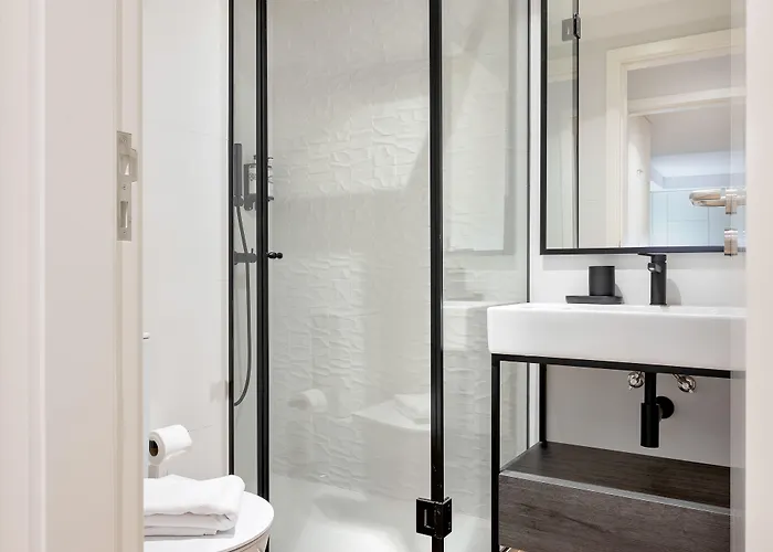 Catarina Serviced Apartments By Hostwise (Adults Only) Porto