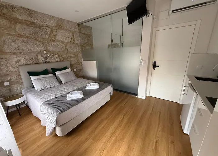Ameixial Suites Porto