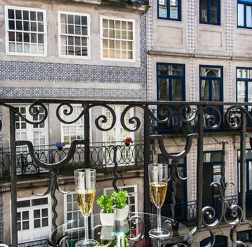 Cardosas Charming With Balconies And Ac Apartment Porto