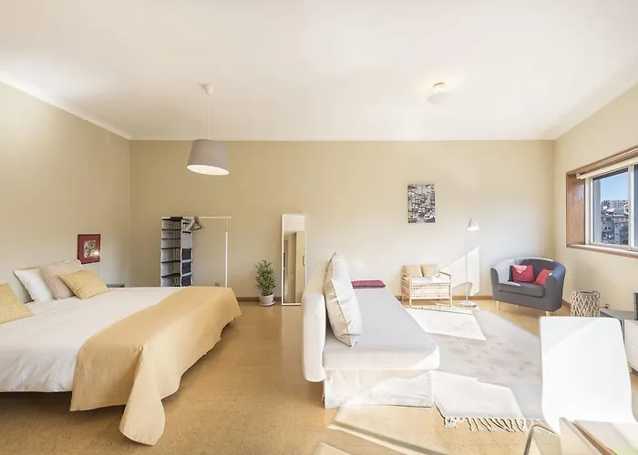Bmyguest - Santa Catarina Light Apartment OOporto