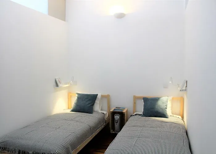Bonjardim Flats - T1 Com Varanda OOporto